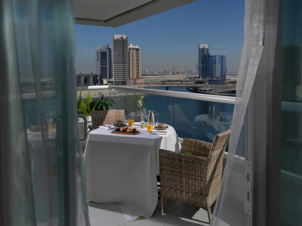 Damac Maison Canal Views Lejlighedshotel Dubai Eksteriør billede